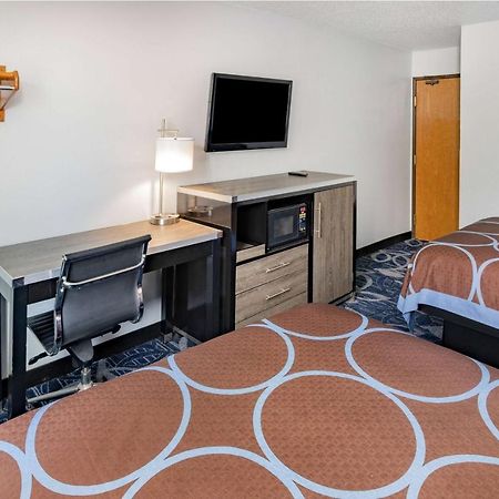 Super 8 By Wyndham Johnstown/Gloversville Ngoại thất bức ảnh