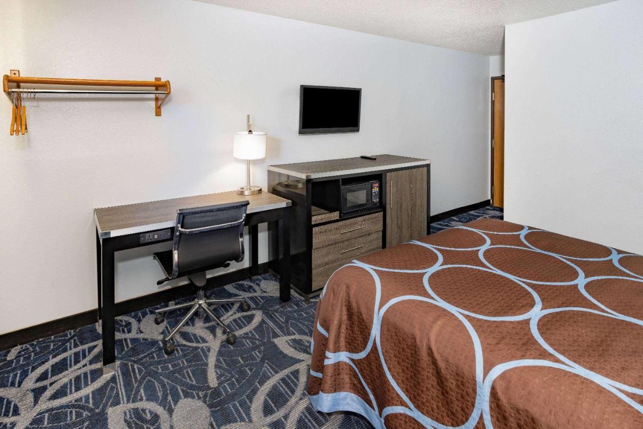 Super 8 By Wyndham Johnstown/Gloversville Ngoại thất bức ảnh