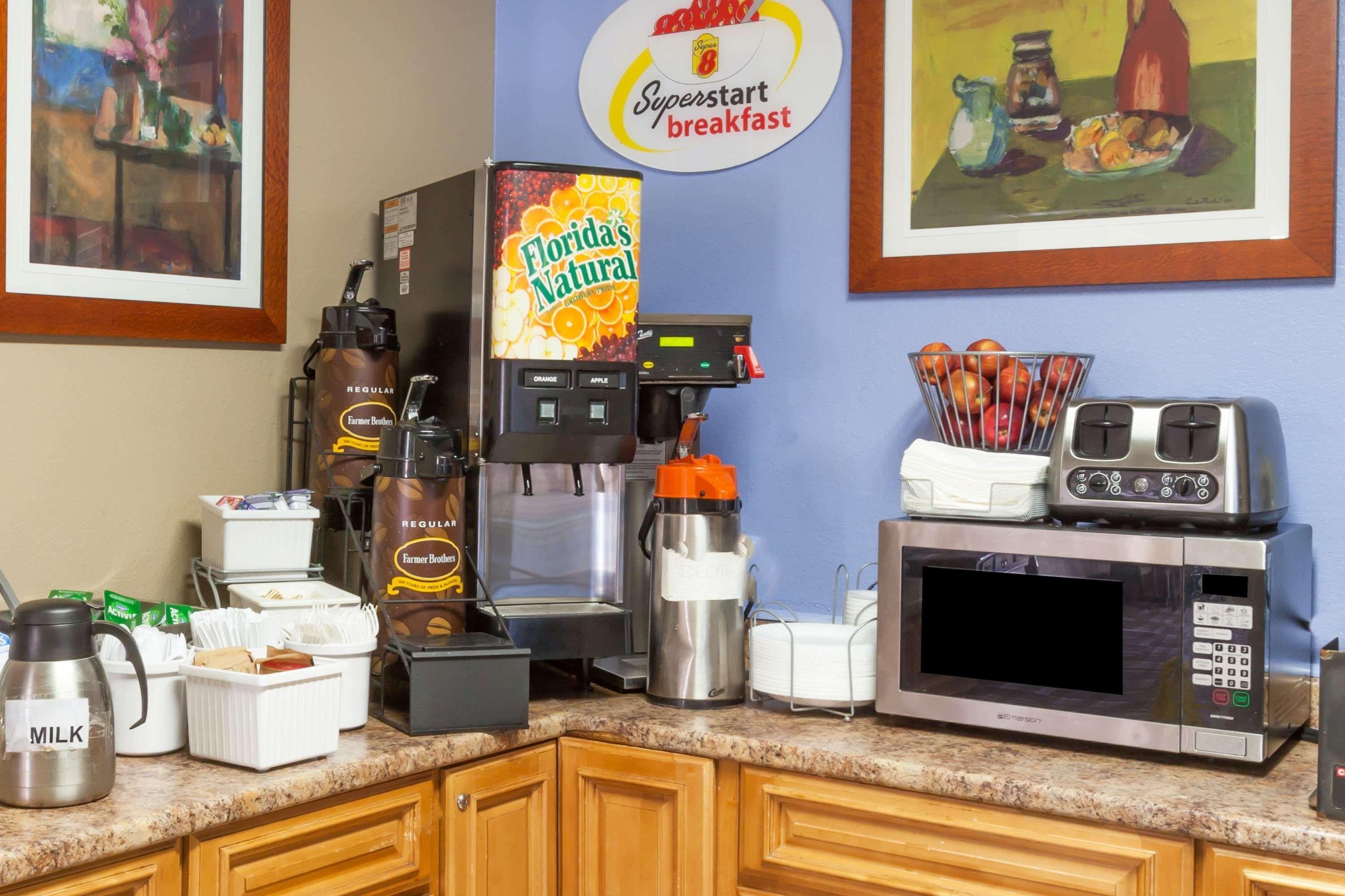 Super 8 By Wyndham Johnstown/Gloversville Ngoại thất bức ảnh